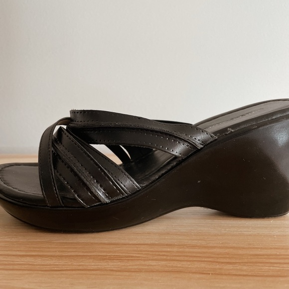 Y2K strappy platform sandals - Picture 2 of 4